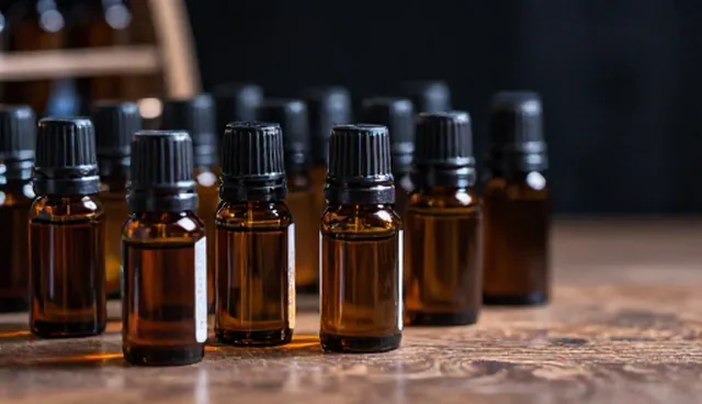 艾草精油性能与适用条件分析：限制条件探讨