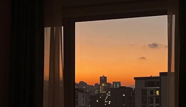 门票预订服务中包车服务的选择依据与适用条件