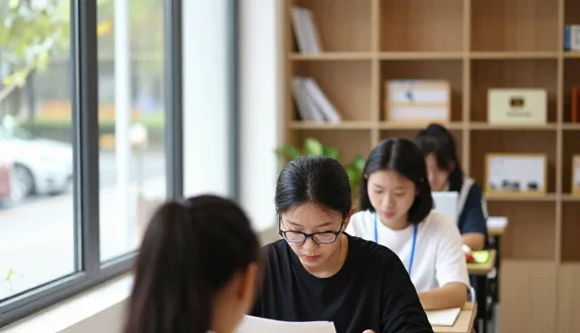 师资培训中线上与线下课程的实际取舍