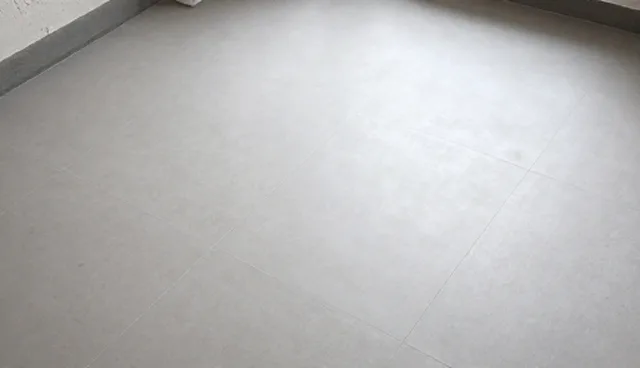 防滑地砖选型误区：如何避开使用中的常见问题