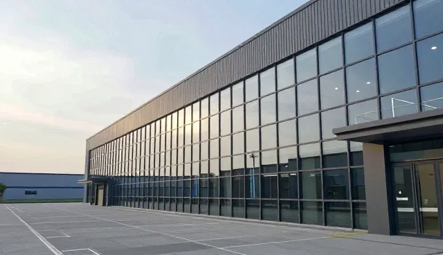 短视频运营服务中线上平台搭建的性能与适用条件分析