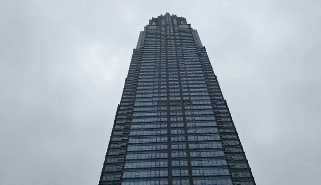 货物安全中的装卸搬运服务适用条件与选择依据