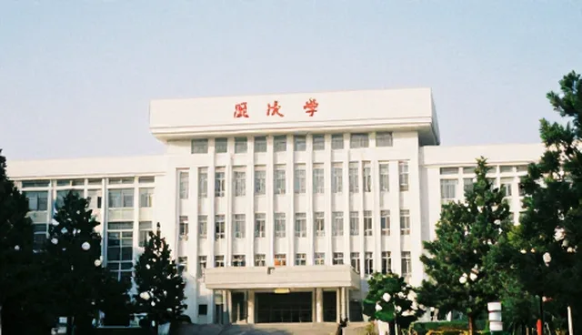 基础配送服务的两种做法对比，实际应用中的取舍