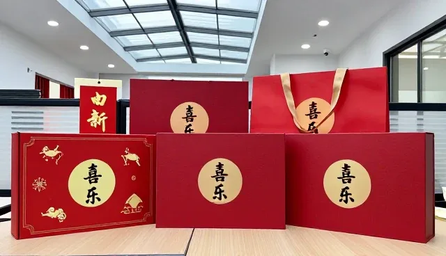 礼品采购中集中采购与分散采购的取舍分析