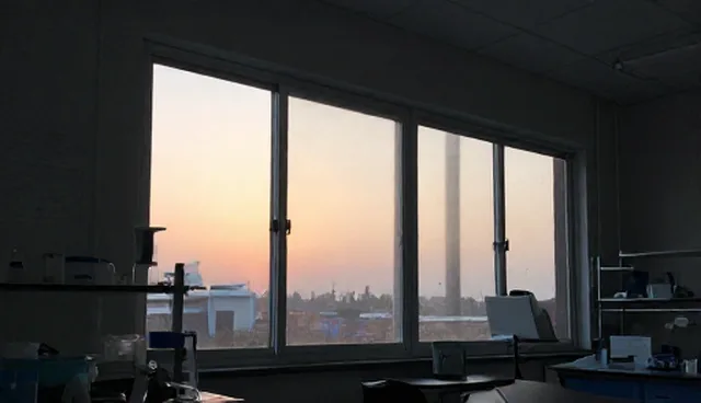 本地业务中成果转化与技术限制的取舍对比