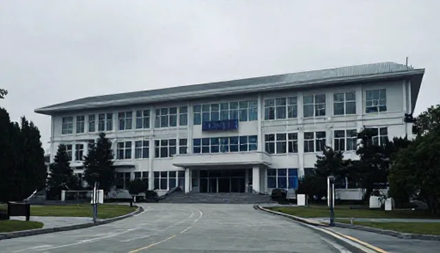 酒店预订系统：适用条件分析与维护建议