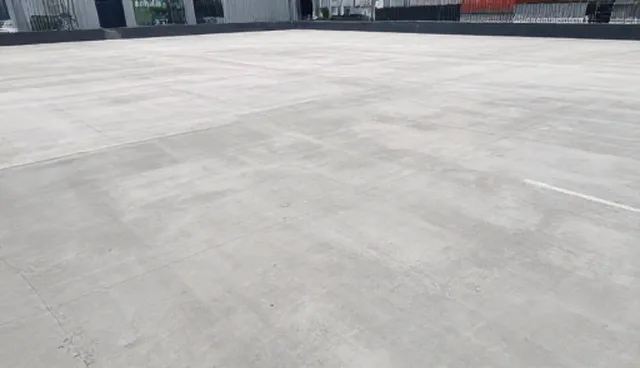 防滑性能对仓储配送服务的影响与应对策略