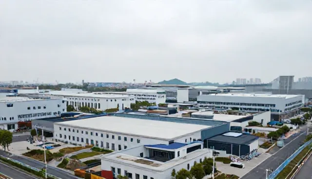 平面设计选型中的直播运营关注点分析