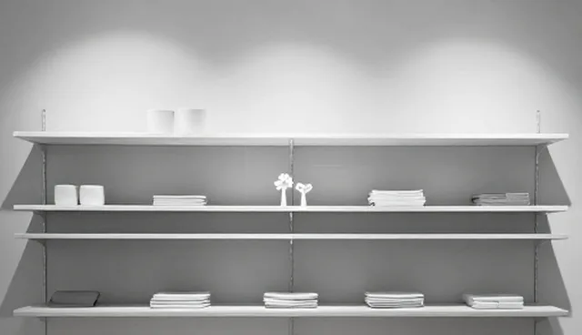 商贸产品维护建议：两种做法的比较与实际取舍