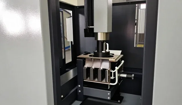 销售服务：客户体验对设备保养业务的影响分析