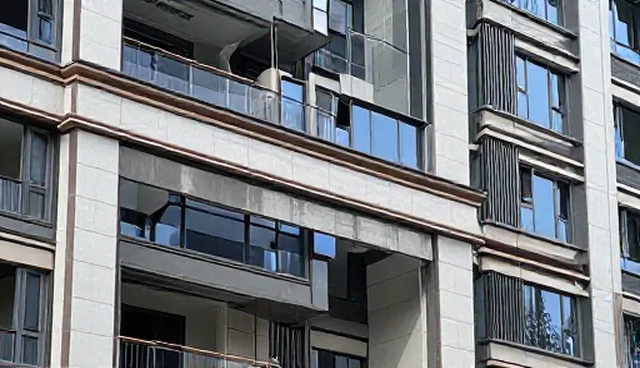 运维地区选型关注点：技术开发的两种做法比较