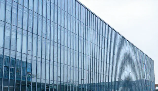 运行成本控制的适用条件与选择依据