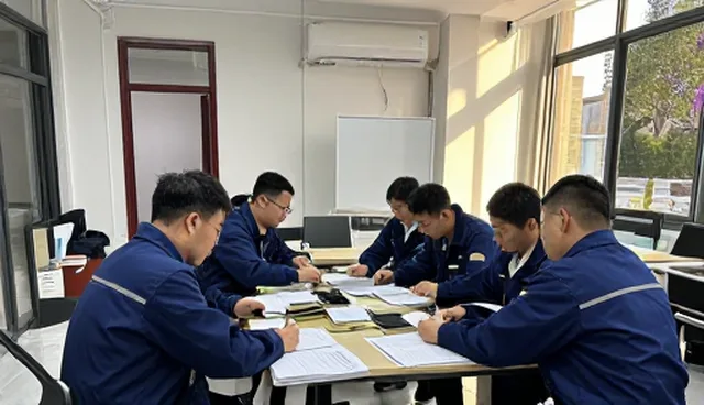 如何通过长期合作维护建立信任关系