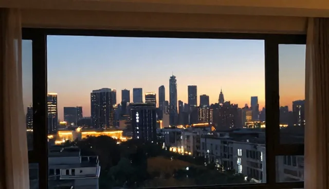 软件性能优化中的代码审查与资源调度环节分析