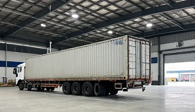 干线运输中定制化物流方案的选型与应用建议