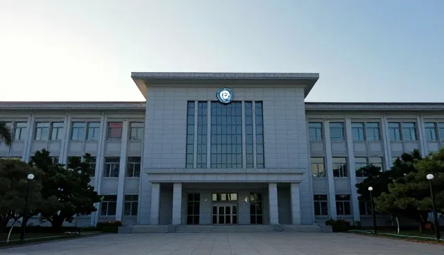 新媒体运营误区解析：如何选择适合的运营方式