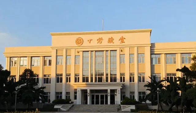 旅游咨询服务选型关注点，如何建立有效沟通机制