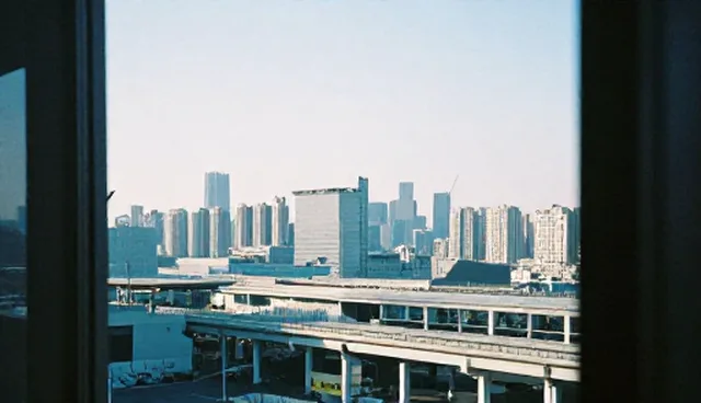 企业管理软件：性能差异与适用条件分析