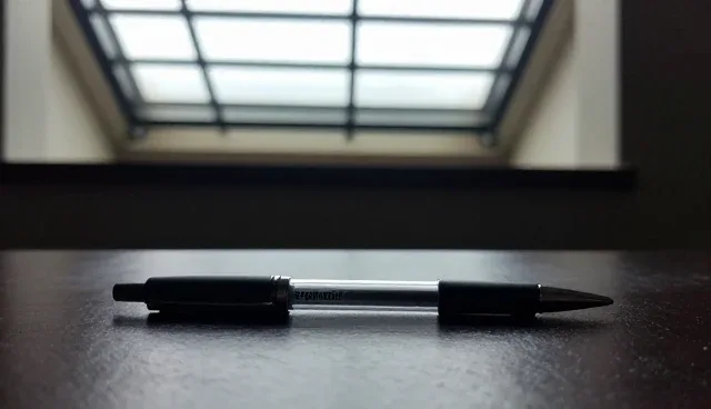 如何在项目技术实施中做好成本控制？