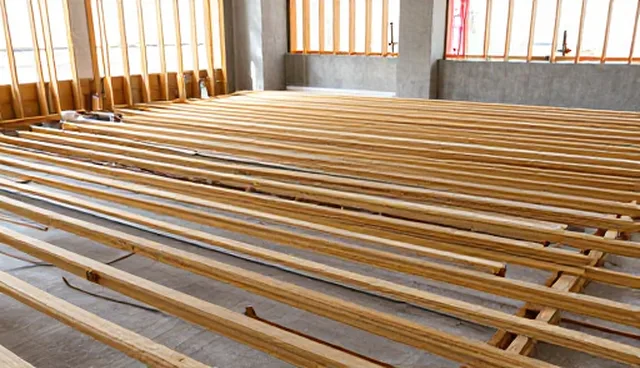 建筑模板选型中的施工管理与使用维护