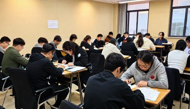 职业资格考试班学习规划中的常见误区与正确理解