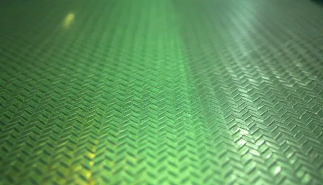 来料加工在批量生产中的实际应用与注意事项