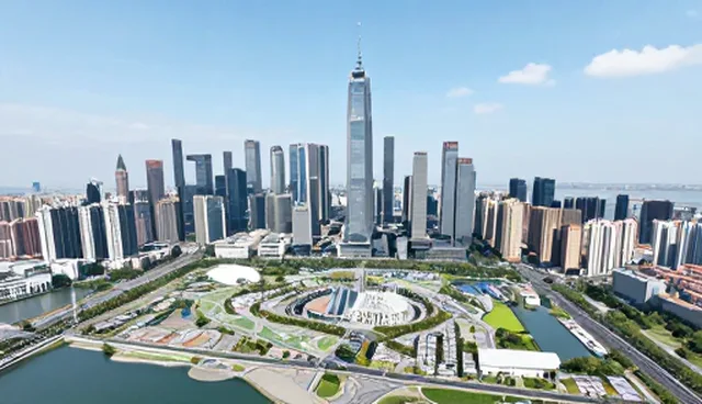 中小客户在技术应用中的限制条件对比