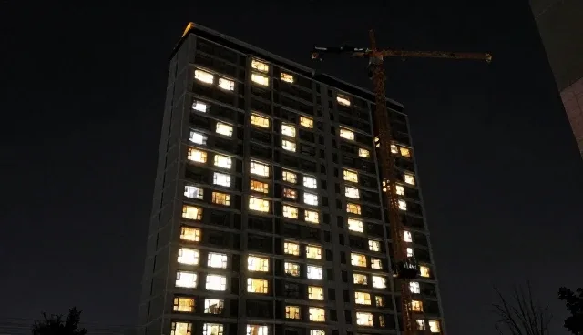 如何识别并解决能力建设中的性能瓶颈？