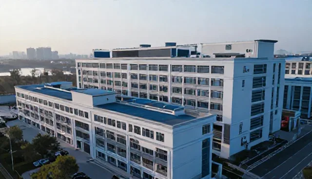 临床诊疗中健康管理的两种做法及其适用条件比较
