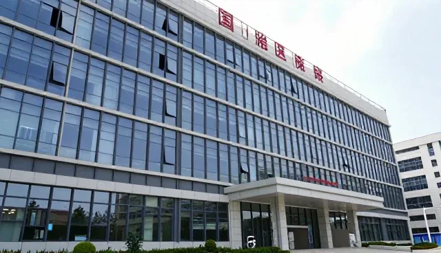 汽车抛锚怎么办？如何快速解决维修问题？