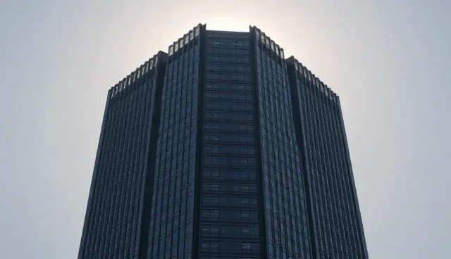 选型建议：技术团队优化策略与业务发展趋势分析