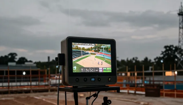 技术服务实施策略：性能与适用条件的匹配难题