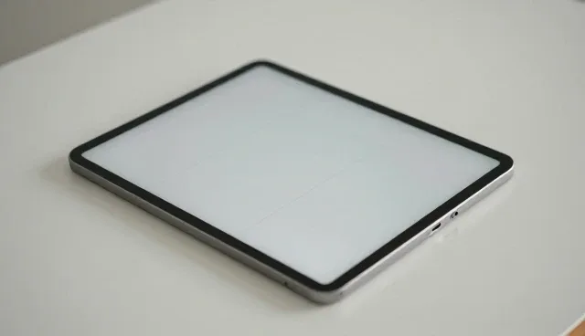 日用百货批发如何精准定位定制电子产品
