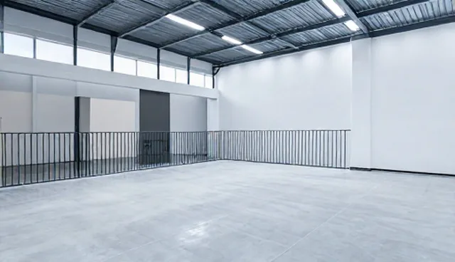 视频内容选型关注点：自主拍摄与外包制作的取舍