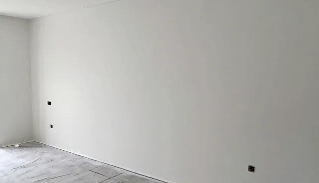 建筑维修服务响应速度与成本的取舍分析