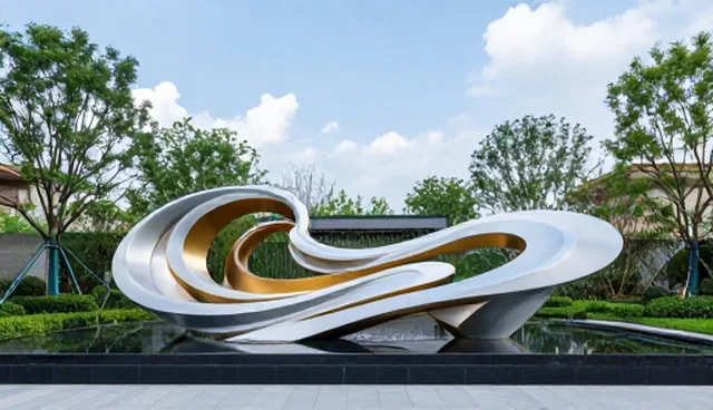 景观小品选型与维护建议：雕塑设计如何提升空间艺术价值