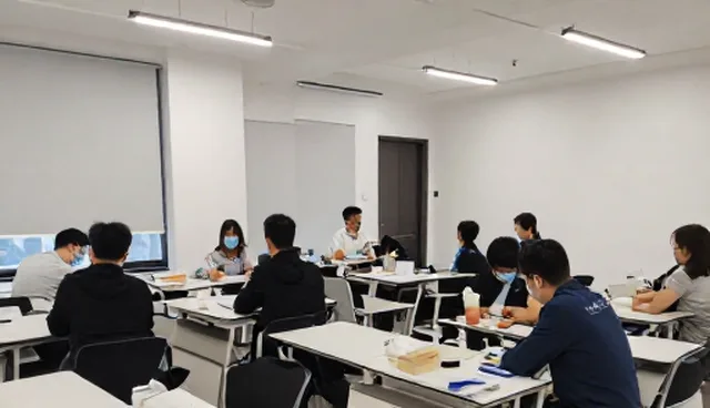 深圳网站建设方维网络如何助力C1基础课程教学
