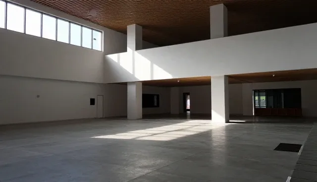 成果转化中的逻辑构建：两种做法的对比分析