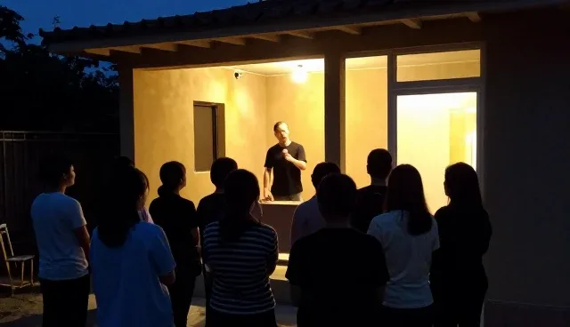 技术支持服务中的技术培训：两种做法的取舍与选择