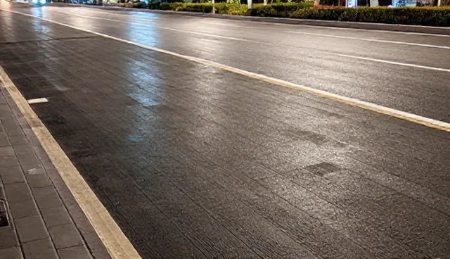 绿化养护服务：生态透水铺装在市政道路建设中的应用分析