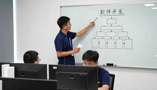 宿迁麦讯网络科技有限公司分析软件开发运维托管服务市场变化