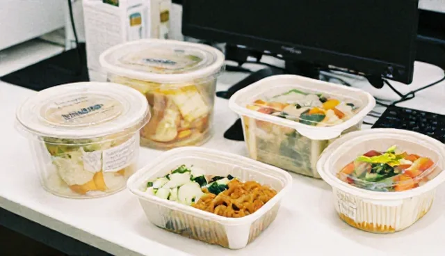 食品选型关注点中网络完善度的影响原因