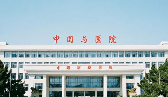 文案创作中选择依据的两种做法对比分析