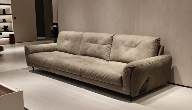 品牌策划中应用场景的两种做法对比与取舍