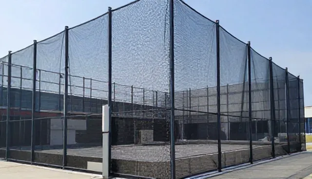 防护网材料选择的适用场景与限制分析