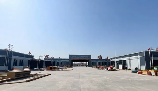 如何选择适合的技术开发实施条件？
