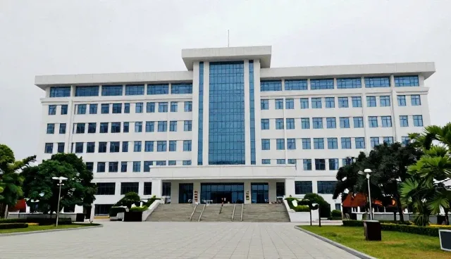 如何通过错题分析提示词提升学习效率？