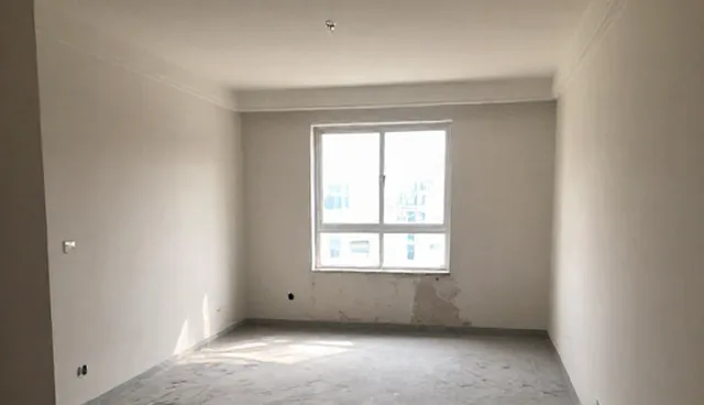 数据管理覆盖制造：两种做法的取舍与场景选择