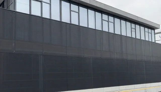 建筑围挡网适用场景与限制分析