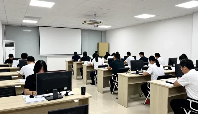 教学方法：教学资源开发的性能与适用条件分析